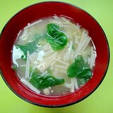 キャベツとえのきつる菜の味噌汁
